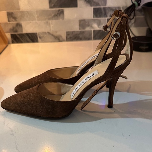 Manolo Blahnik Dark Brown Suede Heels